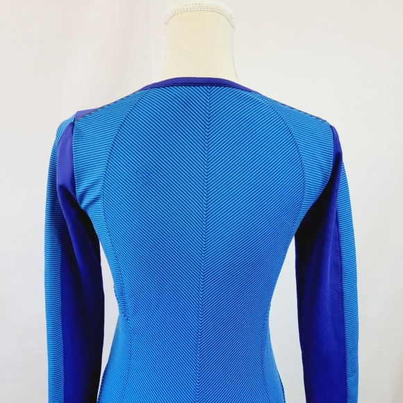 Athleta Spotlight Longsleeve Running Top X-Small - Picture 10 of 13